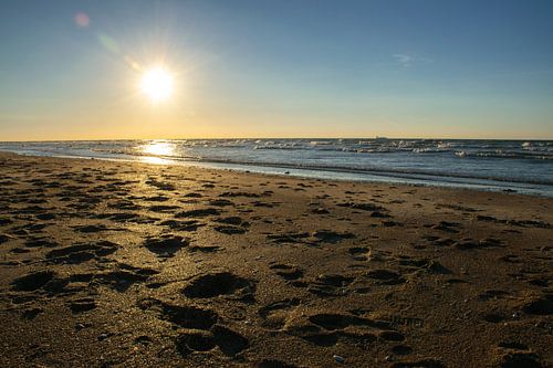 Zonsondergang op het strand