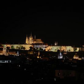 Silhouette of the city of Prague with the illuminated Prague Castle by Heiko Kueverling