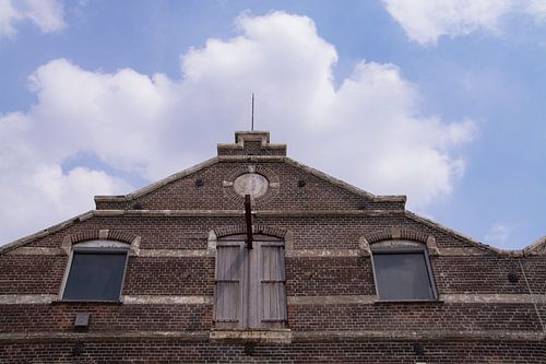 Façade d'un ancien entrepôt