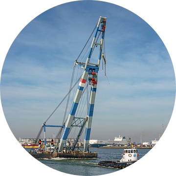 De Matador onderweg in de haven van Rotterdam.