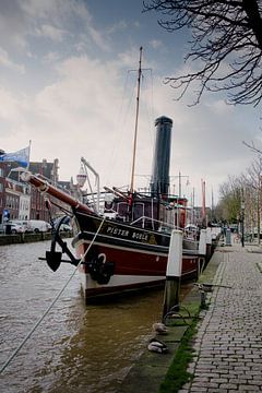 Steam tug Pieter Boele by Photobywim Willem Woudenberg