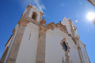 Façade de l'église Santa Maria à Lagos au Portugal sur My Footprints