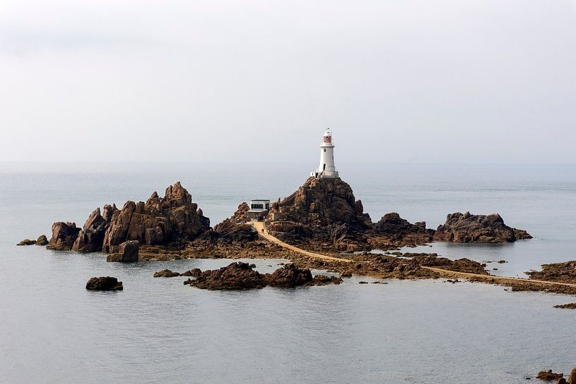 De vuurtoren La Corbière op Jersey van Jolanda van Eek en Ron de Jong