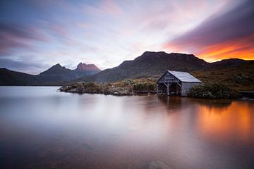 DOVE LAKE - Parc national de Tasmanie Cradle Mountain sur Jiri Viehmann