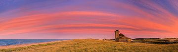 Zonsondergang Old Harbor US Life Saving Station