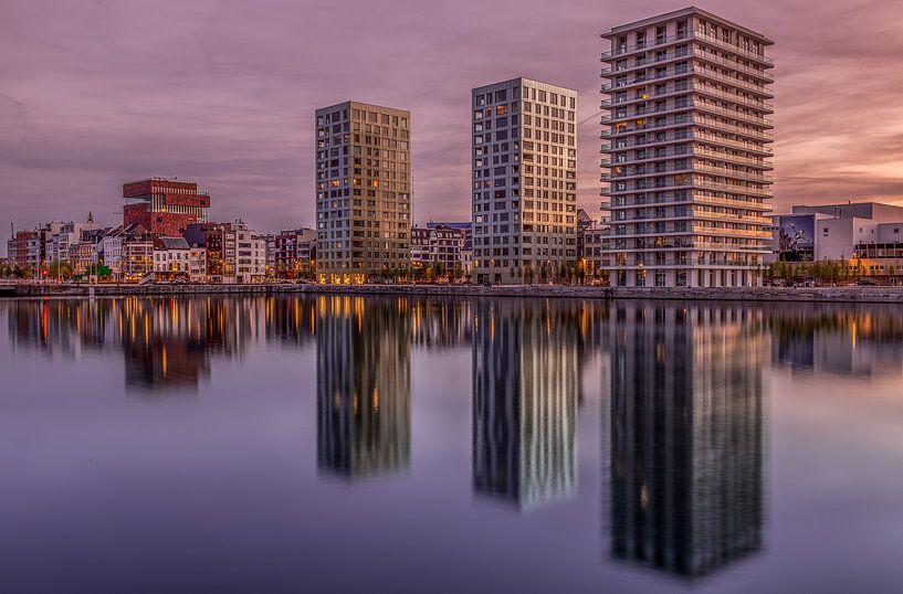 Antwerp Skyline van Tom Opdebeeck