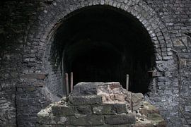 HASARD CHERATTE URBEX von Ivanovic Arndts