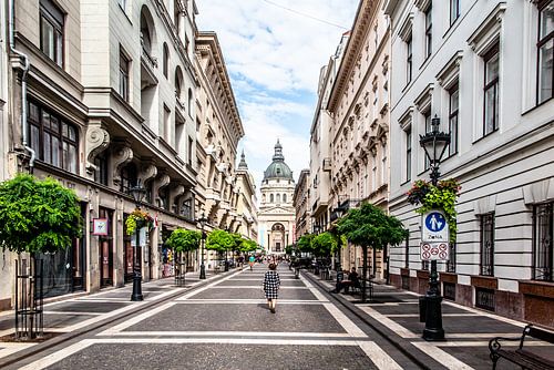 Zrinyi utca naar de sint stefanus basiliek