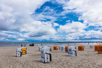 Beach chairs in Ahlbeck van Rico Ködder