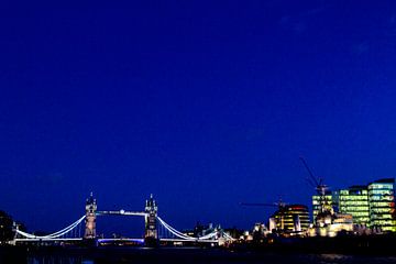 London by Night van Paul Teixeira