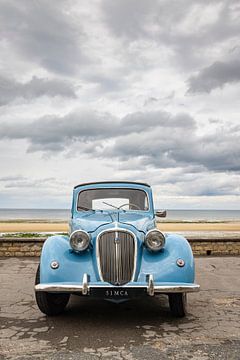 Klassieker aan de kust van Normandie van Hilda Weges