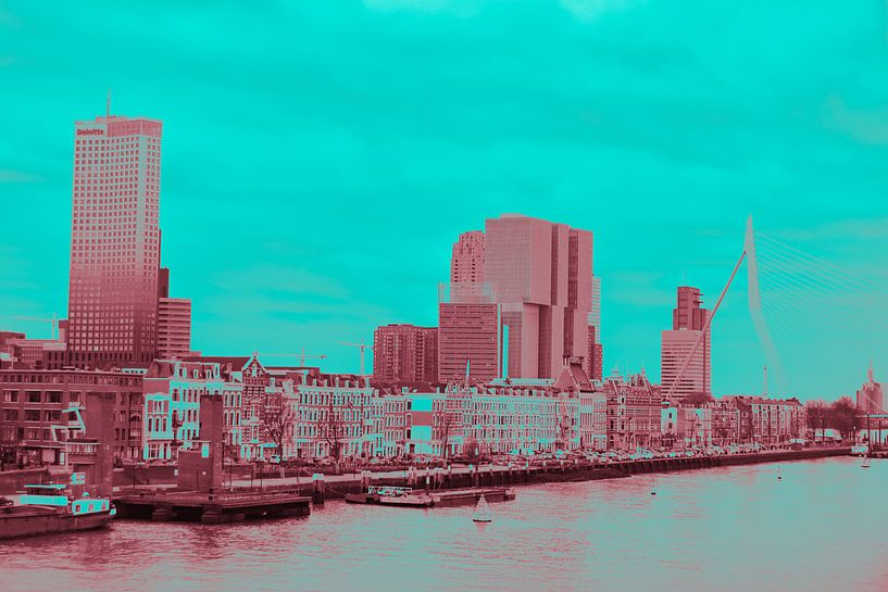 Rotterdam - Erasmusbrug en omgeving - in rood - groene tinten van Ineke Duijzer