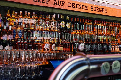 De cocktailbar nodigt uit om te blijven hangen