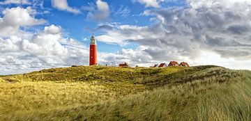Panorama Vuurtoren van Texel / Panoramic Texel Lighthouse van Justin Sinner Pictures ( Fotograaf op Texel)