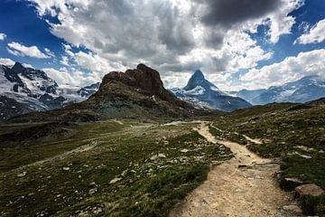 Road to the Matterhorn von Cho Tang