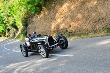 Bugatti T 51 à l'Eggberg Klassik 2023 - Départ 137 sur Ingo Laue