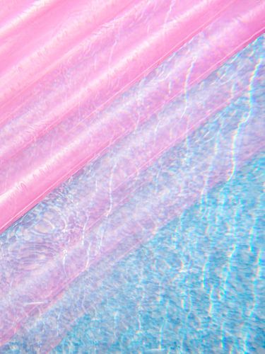 Soft Summer Light 1 - Pastell Pool Wasser Abstrakt Kunst von Dagmar Pels