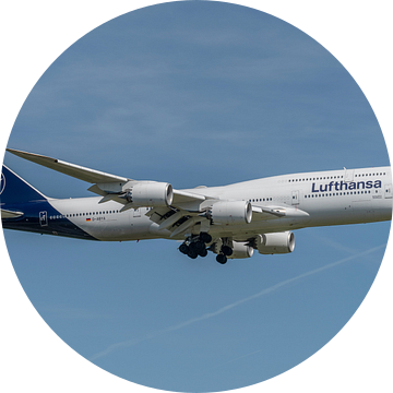 Boeing 747-8 van Lufthansa in nieuwe livery. van Jaap van den Berg