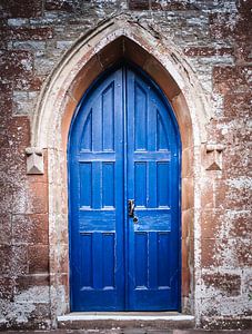 Blaue Tür. von Freddy Hoevers