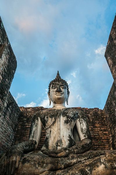 Buddha statue by Thijs van Laarhoven