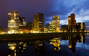 Amsterdam Zuid-as blauwe uur skyline