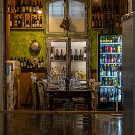 Ein attraktives Restaurant in der italienischen Stadt Volterra, Toskana von Marc Wielaert