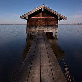 Bootshaus am Chiemsee VI von artpictures.de
