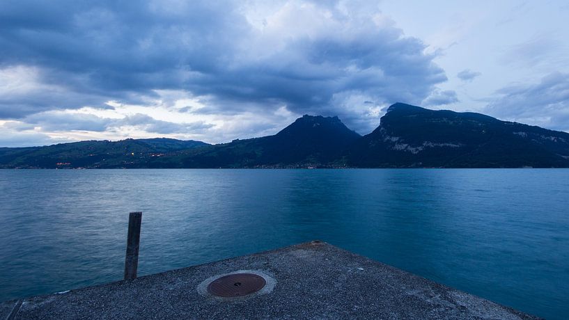 Thunersee Sunset by André Hamerpagt