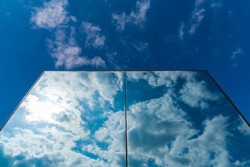 Sky in the mirror par Kilian Schloemp
