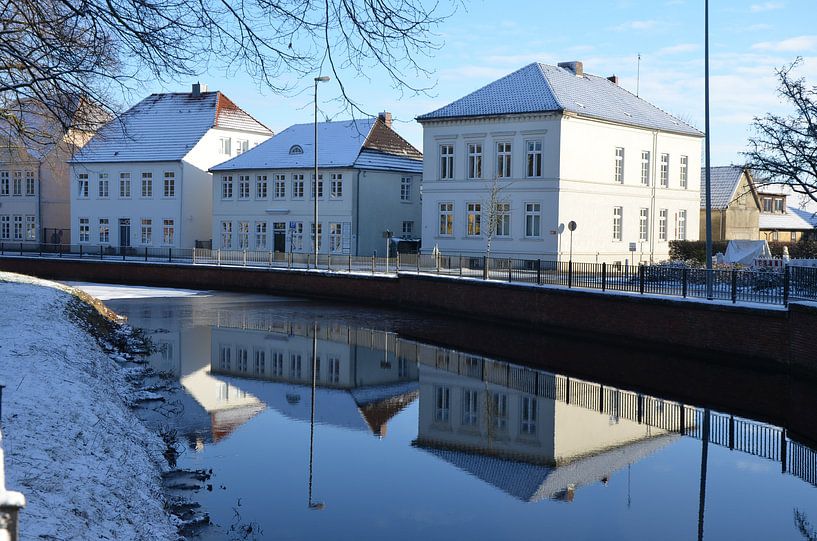 Reflection by Corinna Vollertsen