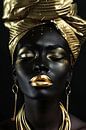 Afrikanische Frau in Gold von Poster Art Shop Miniaturansicht