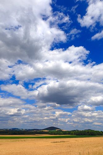 Oberlausitzer Landschaft mit Wolkenhimmel