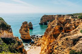 Strand Portugal von oben | Reisefotografie Algarve von Suzanne Spijkers