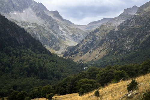Exploring Vall d'Aran's stunning landscapes in Catalonia