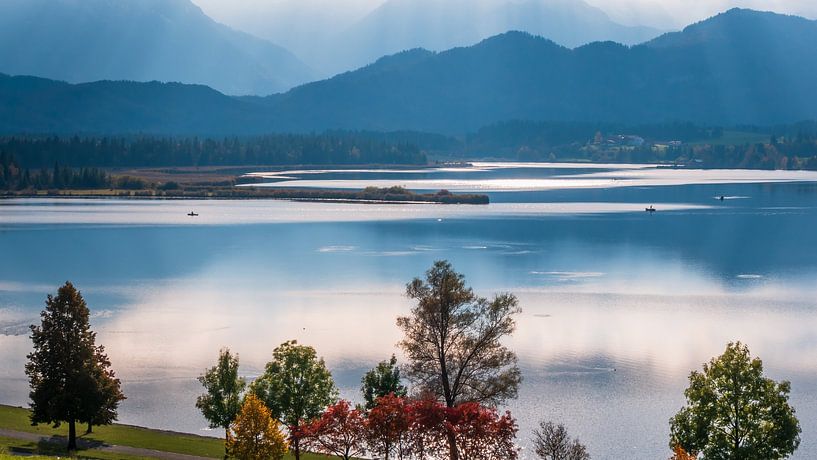 Lac d'Allgäu avec nuages par Mustafa Kurnaz