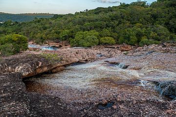 Natuurlijke zwembaden van Serrano bij de stad Lencois in de Chapada Diamantina van Castro Sanderson