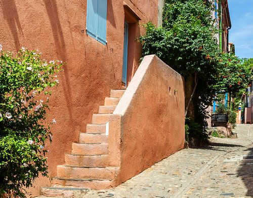 Mediterrane idylle in een dorp in het zuiden van Frankrijk