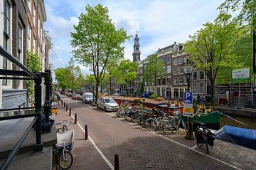 Bloemgracht en Westertoren in Amsterdam van Peter Bartelings