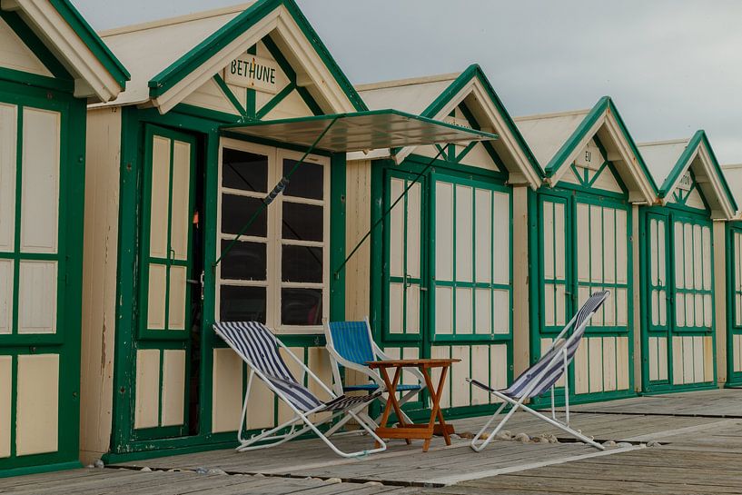 Strandstoelen klaar voor gebruik van Menno Schaefer