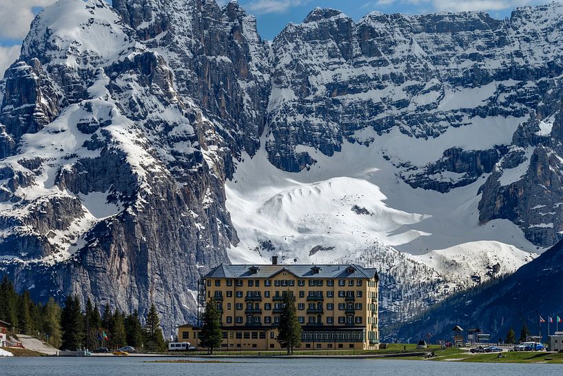 Lake of Misurina by Menno Schaefer