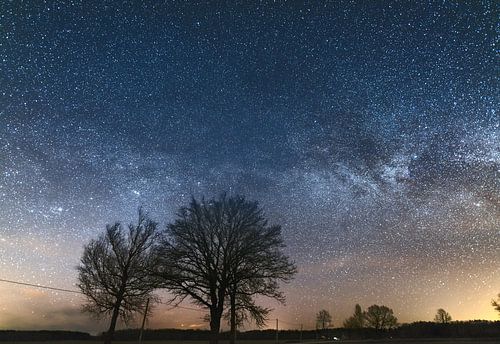Heldere kalme nacht. Melkweg aan de hemel.