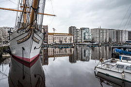 Mercator im ruhigen Hafen von Werner Lerooy
