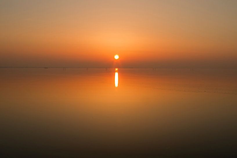 Winterse Zonsondergang aan de Oesterdam van Sabina Meerman