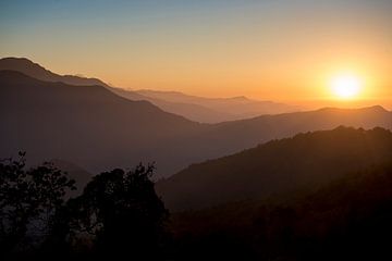 Wavy sea of mountains by Ellis Peeters