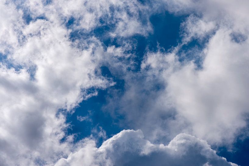 Sky above Rhoon by Mario van Loon