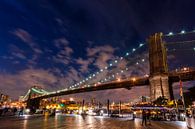 Brooklyn Bridge bij zonsondergang New York van Kurt Krause thumbnail