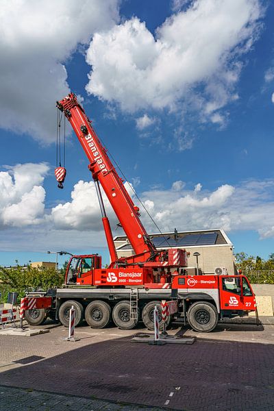 Demag K5205 mobiele hijskraan van Blansjaar. van Jaap van den Berg