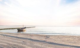 Ochtend op het strand van de Baltische Zee van Johann Pavelka