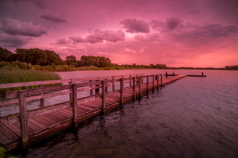 Rotes Gerüst von peterheinspictures