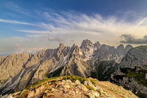 Blick auf die Cadini di Misurina in den Dolomiten während des Frühlings